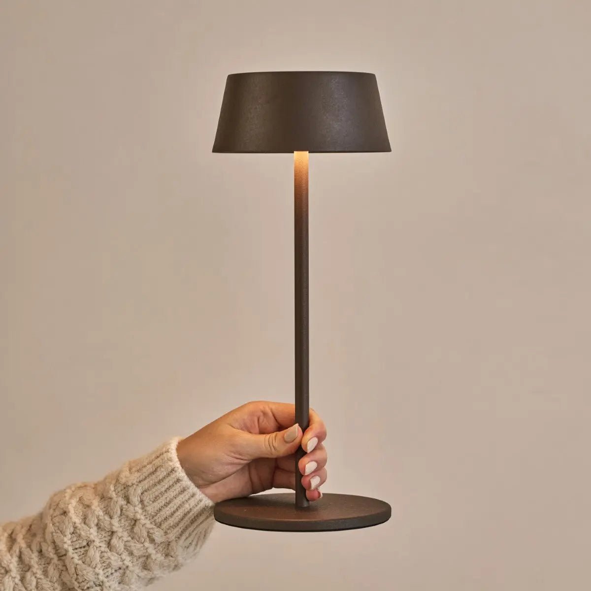 Kabellose LED-Tischlampe Dunkelbraun – Dimmbar & Wiederaufladbar – 36 cm
