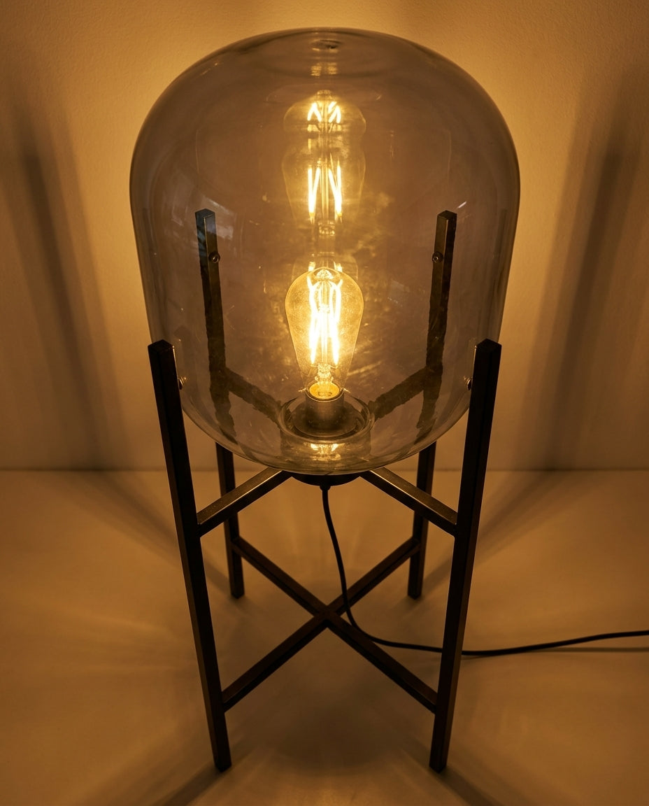 Näve Akku-Tischleuchte mit Glasschirm, schwarz, IP44, kabellos, für innen & außen, 58 cm