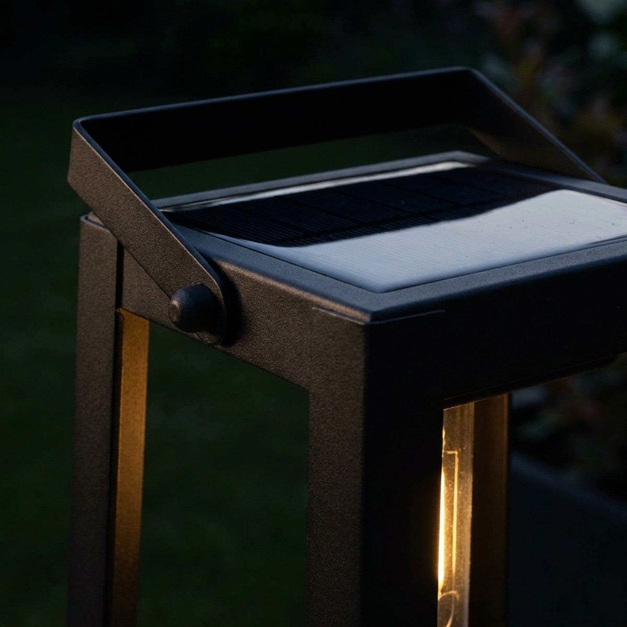Näve LED-Solarleuchte Deko mattschwarz, Dämmerungssensor, automatisch, kabellos, für Garten & Terrasse