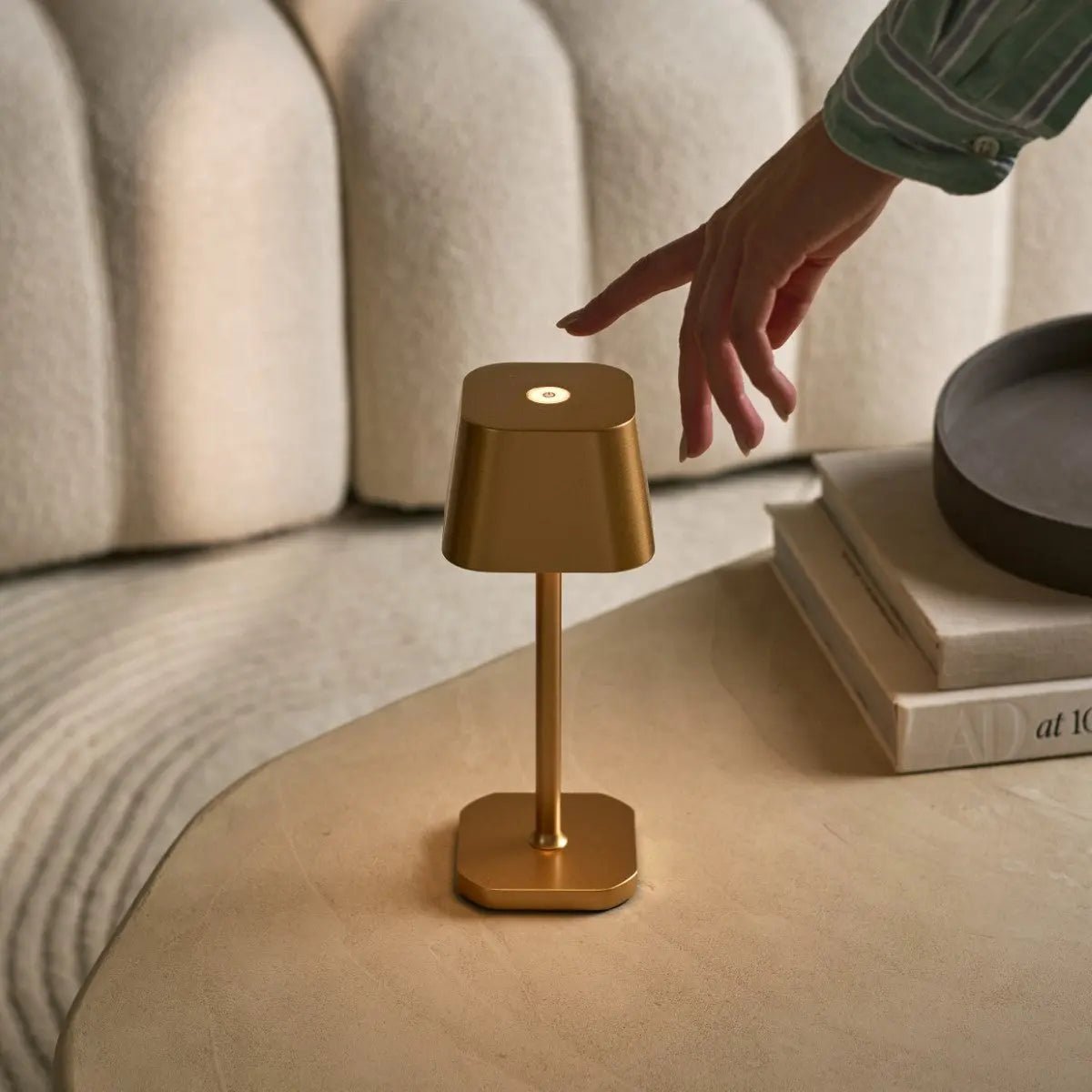 LED Tischlampe Kabellos Dimmbar 26 cm – Wiederaufladbar Gold