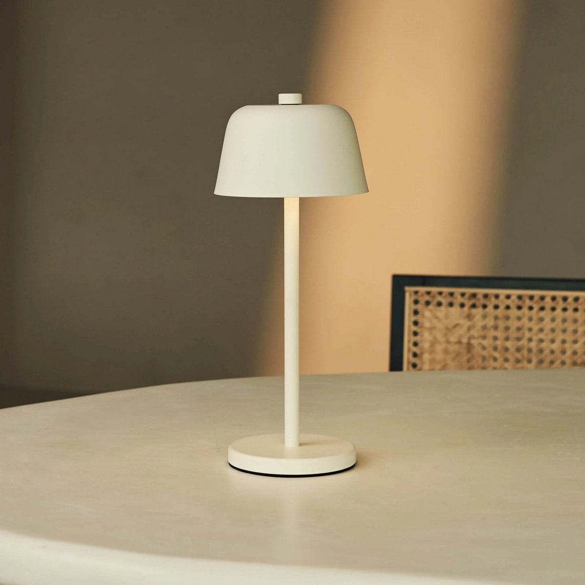 Kabellose LED Tischlampe 29 cm – Wiederaufladbar Dimmbar USB-C Beige