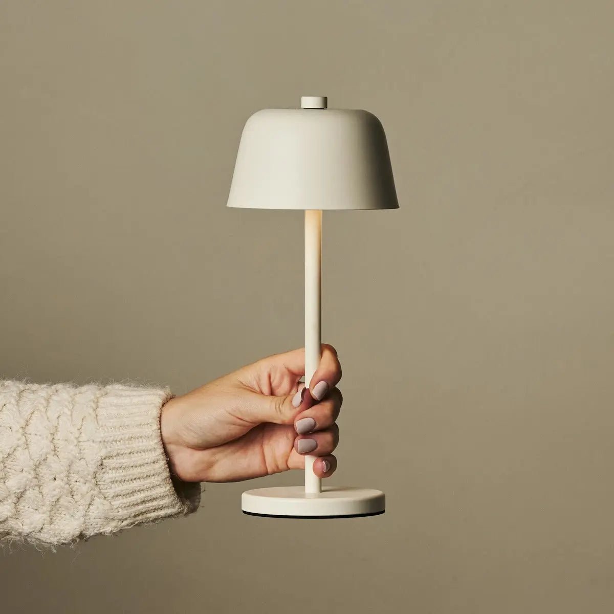 Kabellose LED Tischlampe 29 cm – Wiederaufladbar Dimmbar USB-C Beige