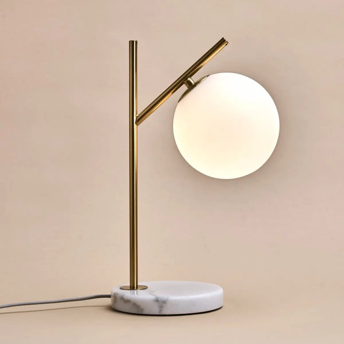 Tischlampe Marmor 40 cm – Design Tischleuchte Gold mit Glaskugel G9