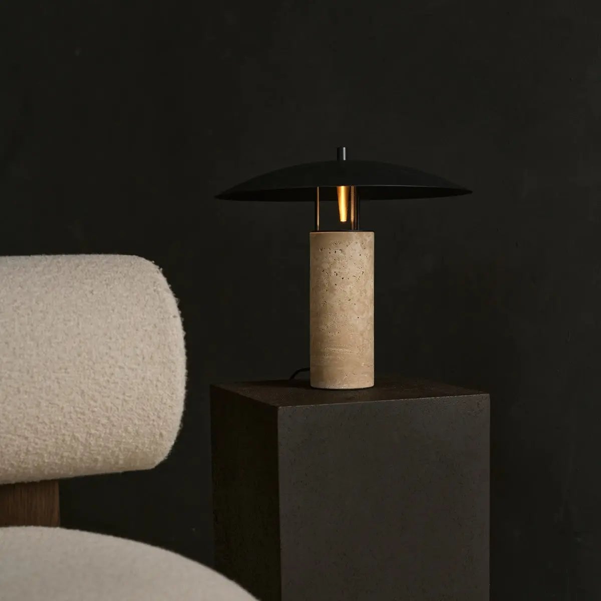 Tischlampe Travertin 35 cm – Design Tischleuchte Schwarz mit GU10 Leuchtmittel